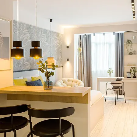 Live The - Modern Next To The Athenaeum 公寓 *