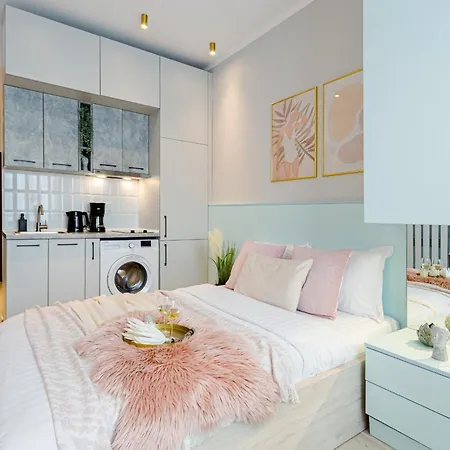 Live The - Modern Next To The Athenaeum 公寓 布加勒斯特