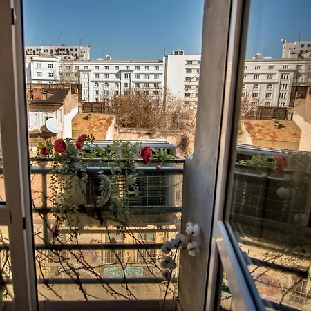 Live The - Modern Next To The Athenaeum * 布加勒斯特